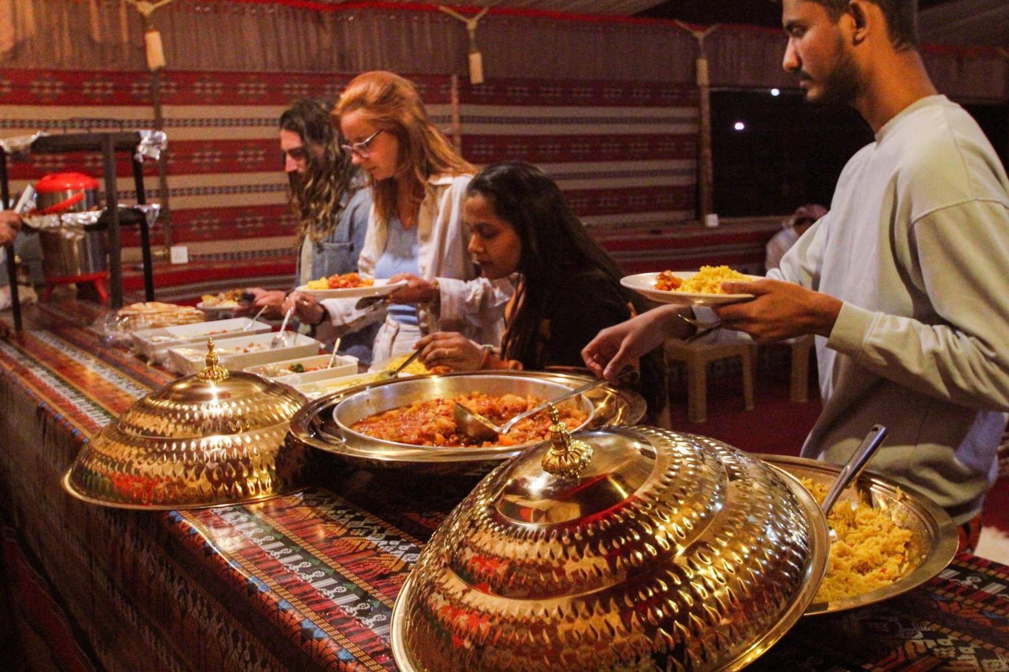 Magic Bedouin Star Hotel Wadi Rum Ngoại thất bức ảnh