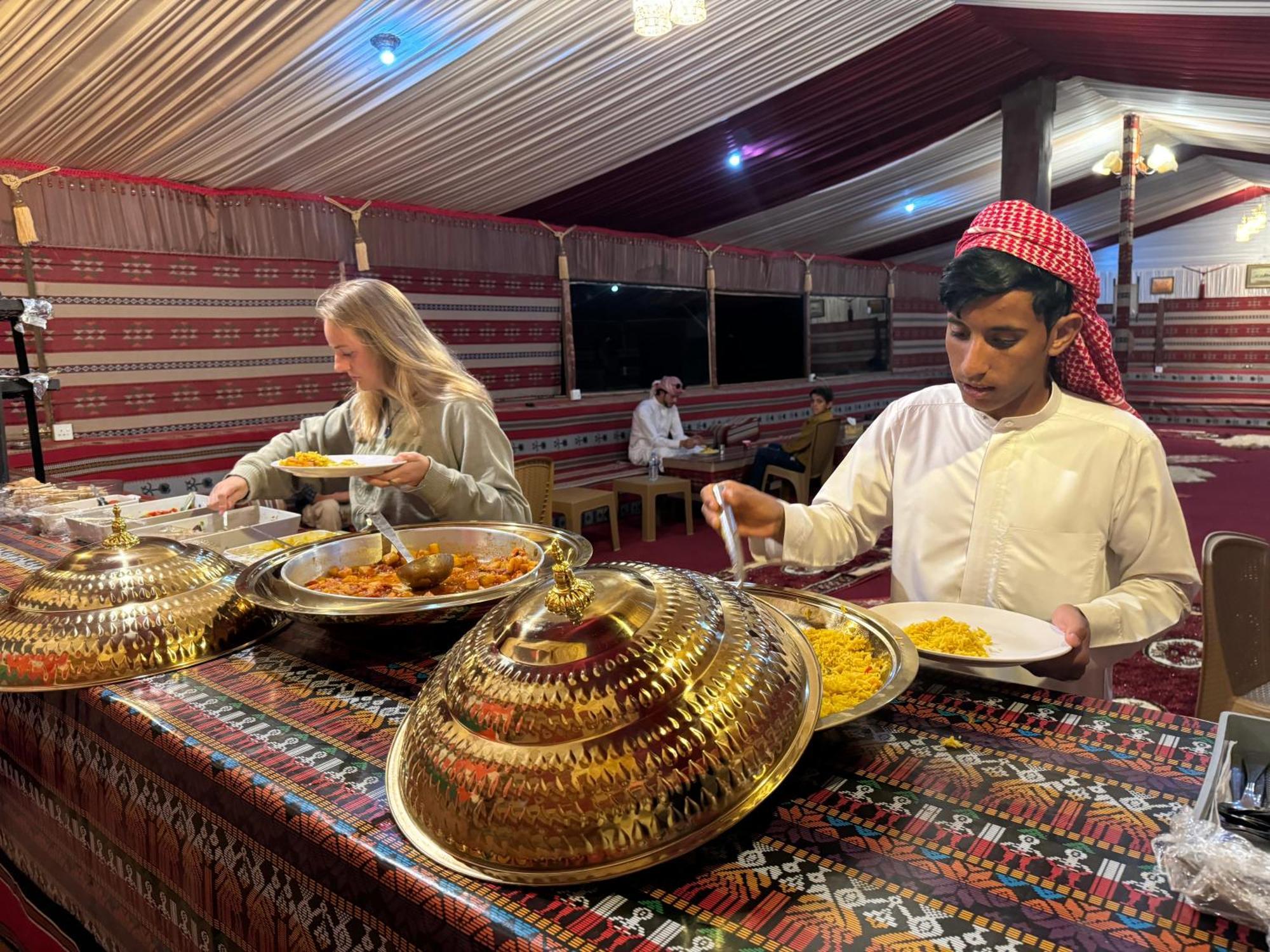 Magic Bedouin Star Hotel Wadi Rum Ngoại thất bức ảnh