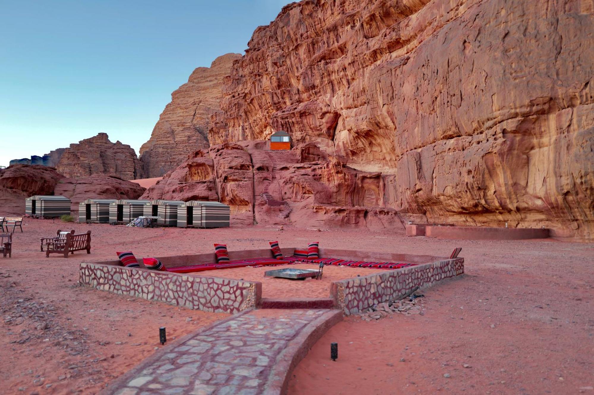 Magic Bedouin Star Hotel Wadi Rum Ngoại thất bức ảnh