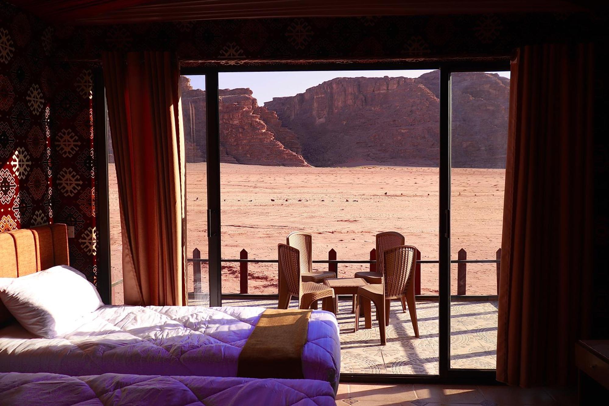 Magic Bedouin Star Hotel Wadi Rum Ngoại thất bức ảnh