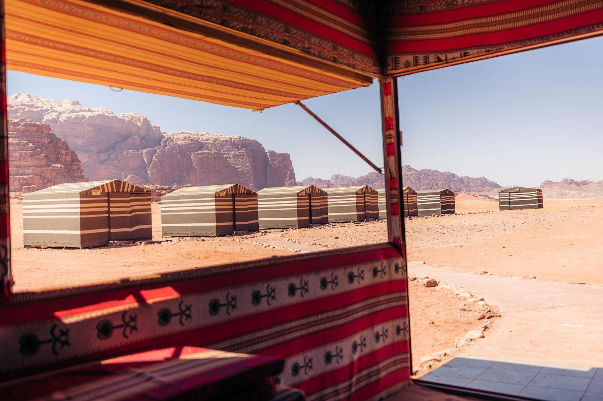 Magic Bedouin Star Hotel Wadi Rum Ngoại thất bức ảnh