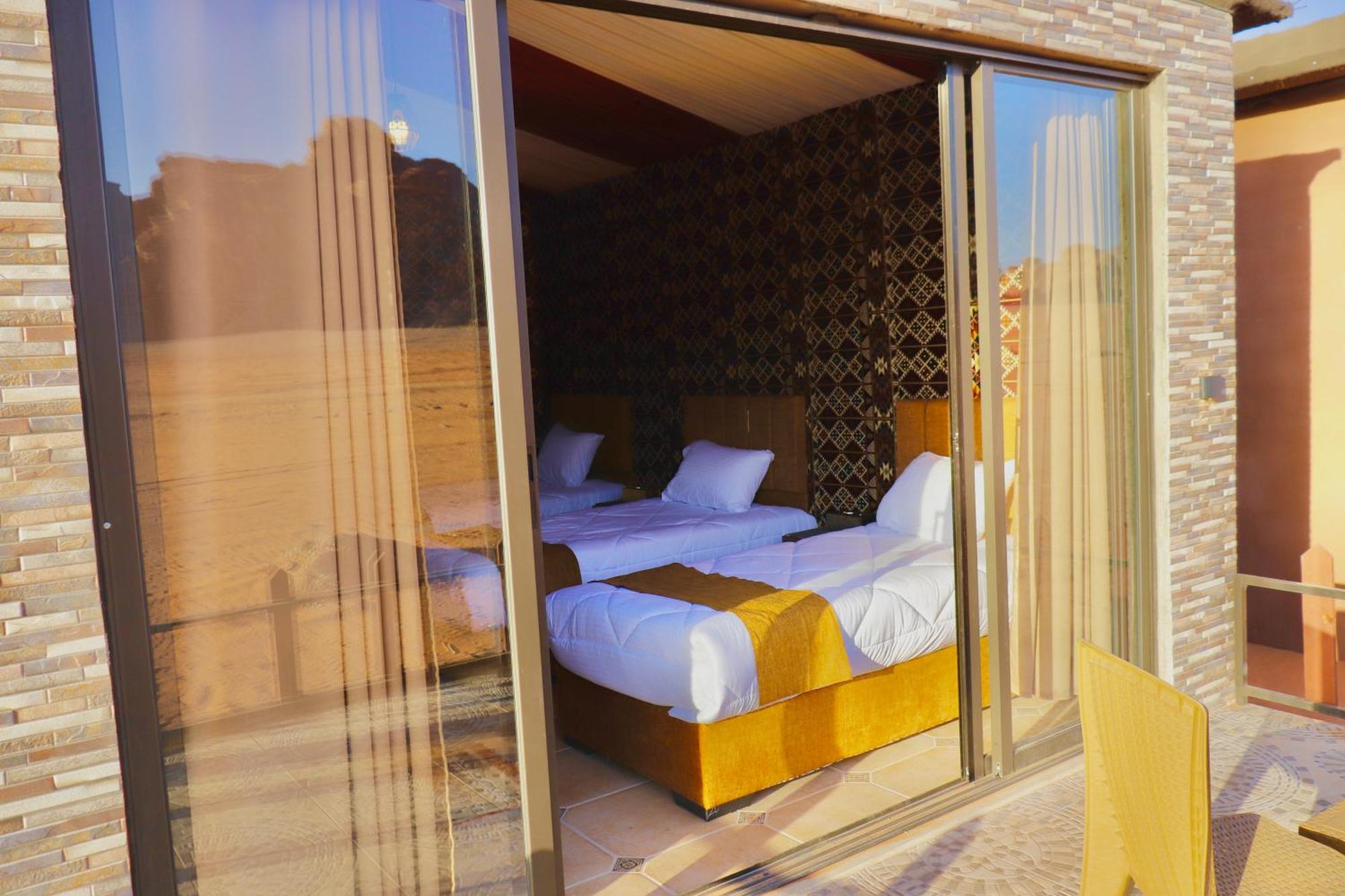 Magic Bedouin Star Hotel Wadi Rum Ngoại thất bức ảnh